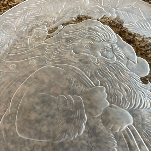 Santa Frosted Platter - Picture 2 of 4